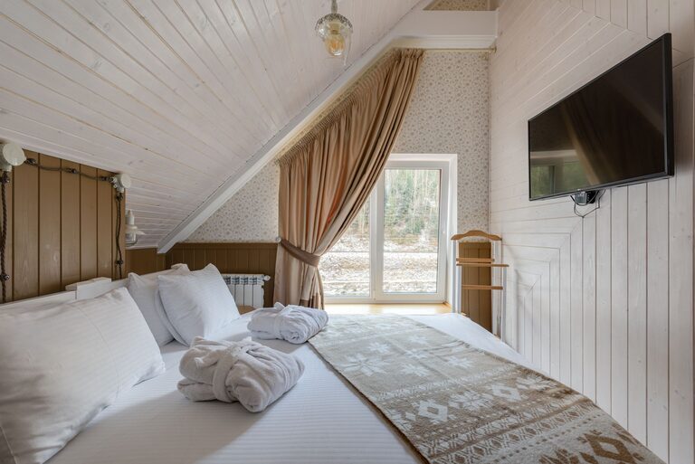How to Set Up a Guest-Ready Space Quickly